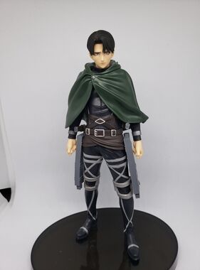 Attack On Titan Levi Ackerman Anime Figure